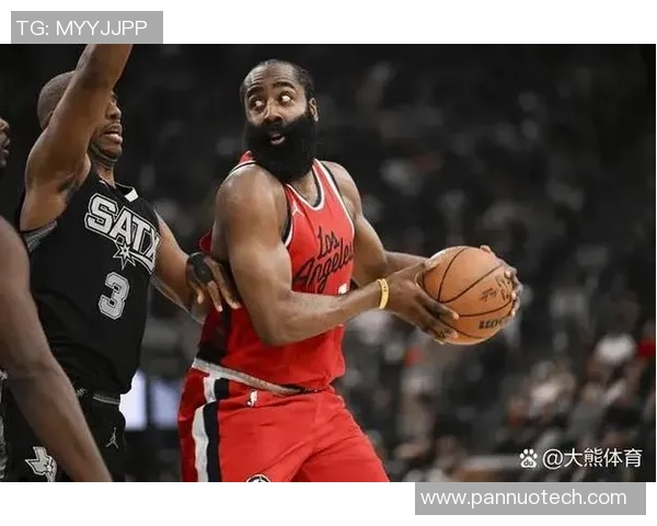 2015年火箭与快船精彩对决回顾CCTV全程直播精彩瞬间分析