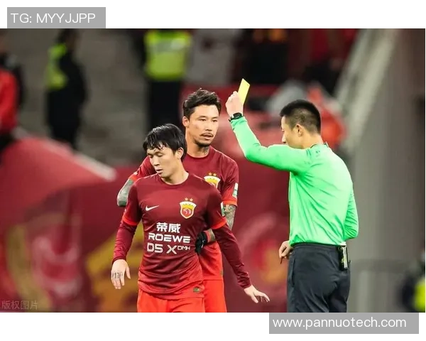 上海上港对阵悉尼门将的精彩对决分析与战术解读 上海上港对阵悉尼门将的精彩对决分析与战术解读