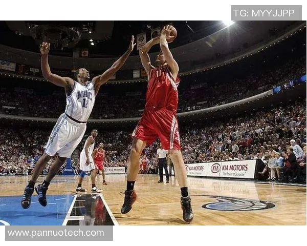 姚明领衔火箭队对决太阳队的经典对抗赛回顾与分析 姚明领衔火箭队对决太阳队的经典对抗赛回顾与分析